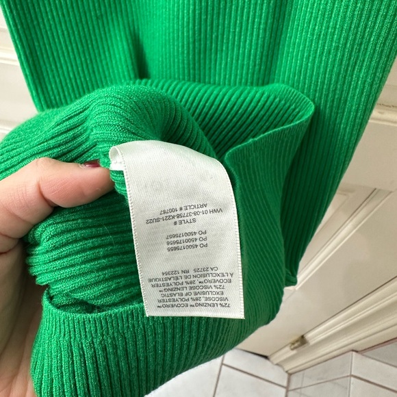 Aritzia Compose Dress - Picture 4 of 6